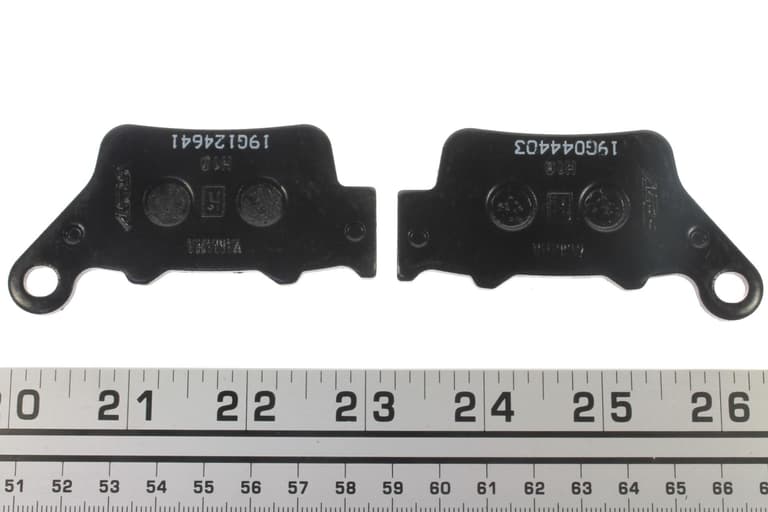 YAMAHA ZUMA REAR 125cc BRAKE PAD FRENO PASTIGLIA KIT 2JS-W0046-09-00